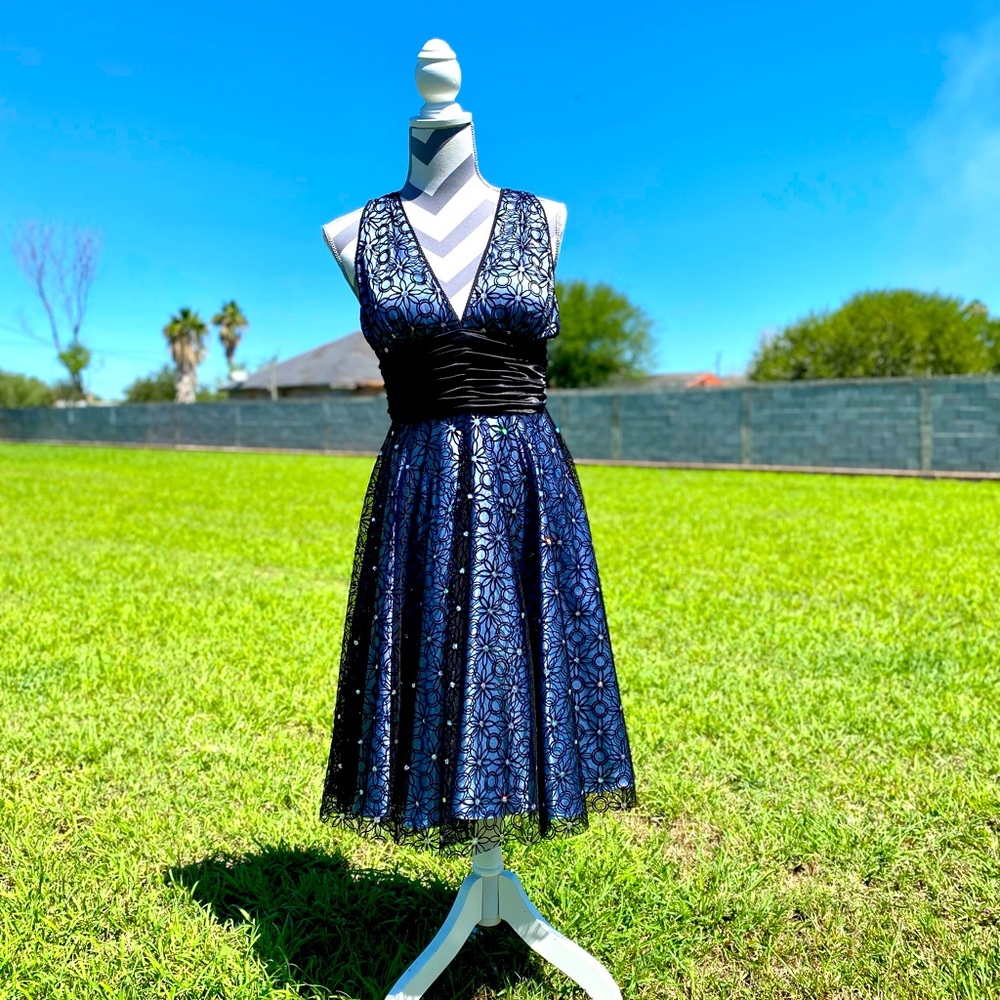 Adrianna Papell Boutique evening dress